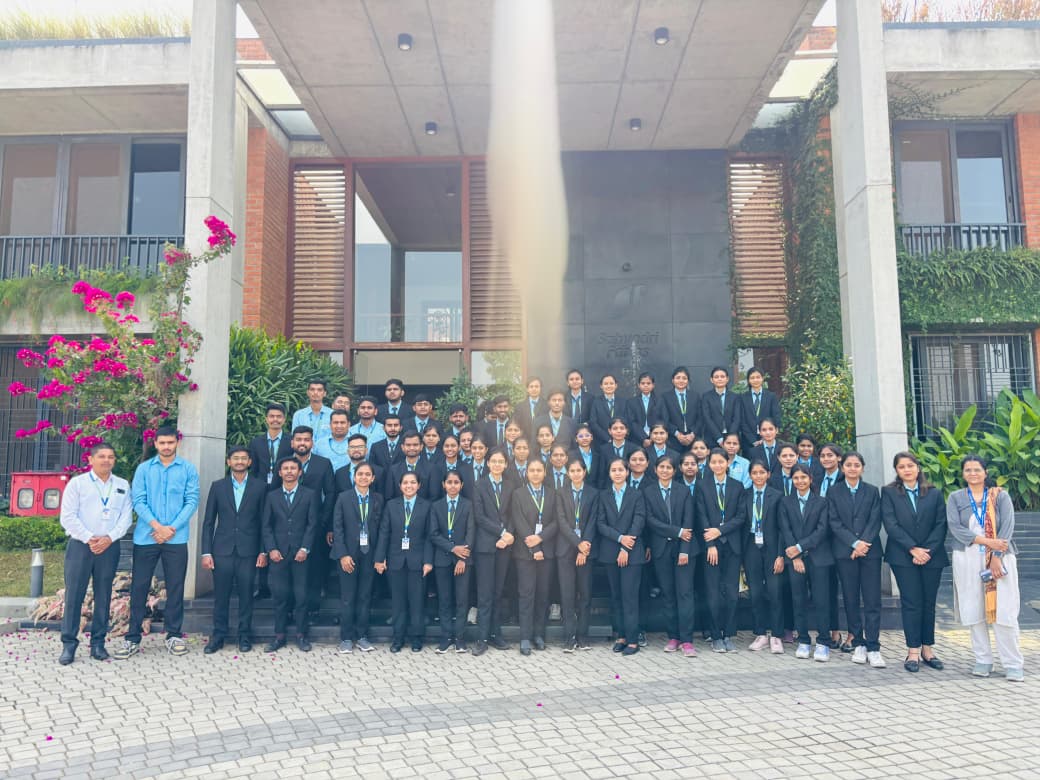 WhatsApp Image 2025-12-24 at 11.25.58 AM.jpeg